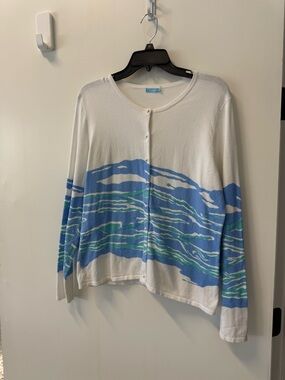 J. McLaughlin White lightweight cardigan L with pearl buttons.